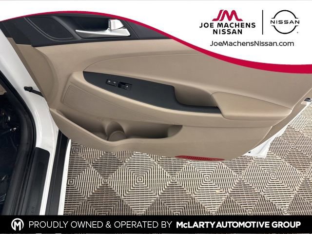 Used 2019 Hyundai Tucson SEL image 19