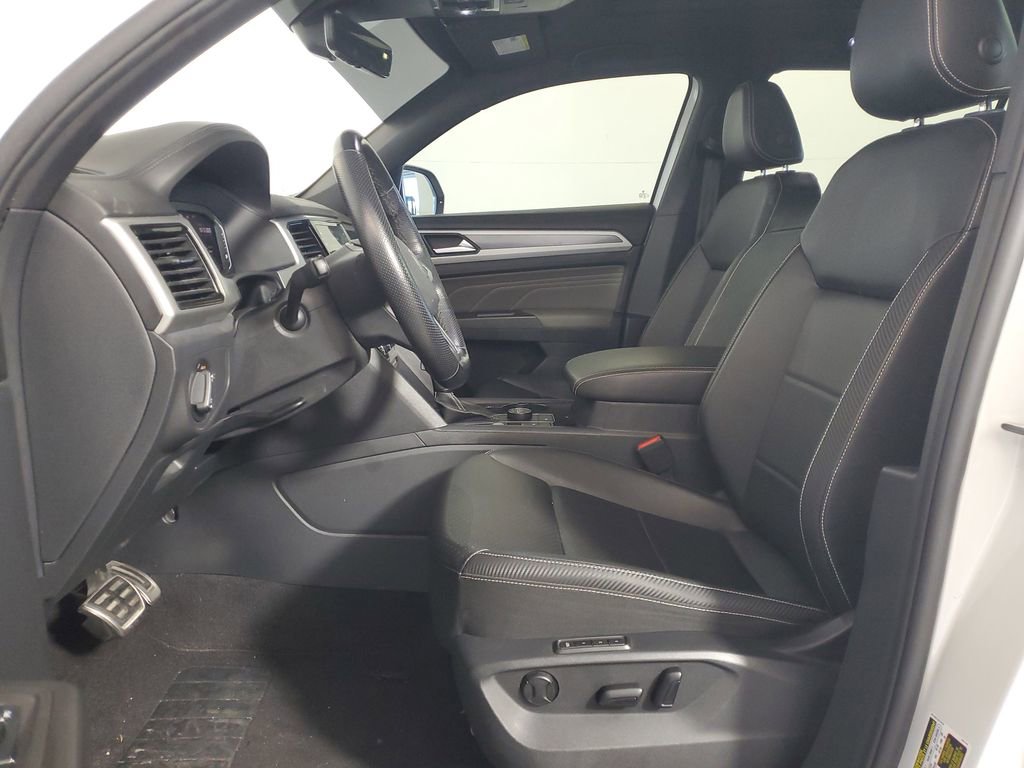 Used 2023 Volkswagen Atlas Cross Sport SEL R-Line image 12