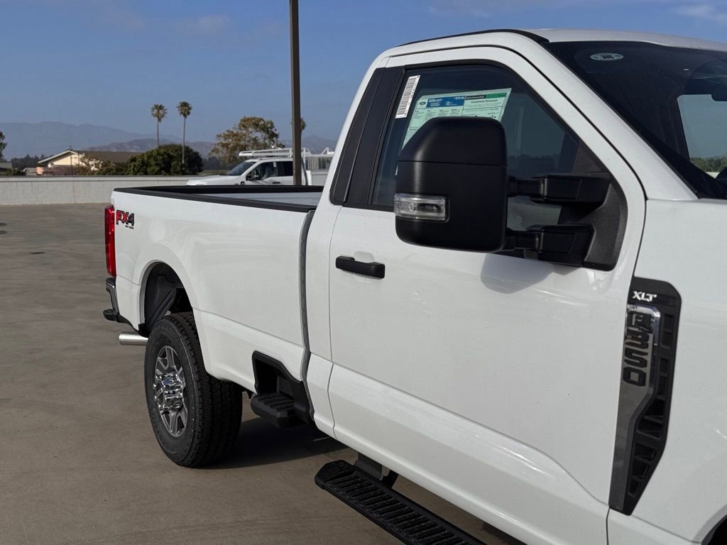 New 2025 Ford F350 XLT w/ FX4 Off-Road Package AWD/4WD image 5