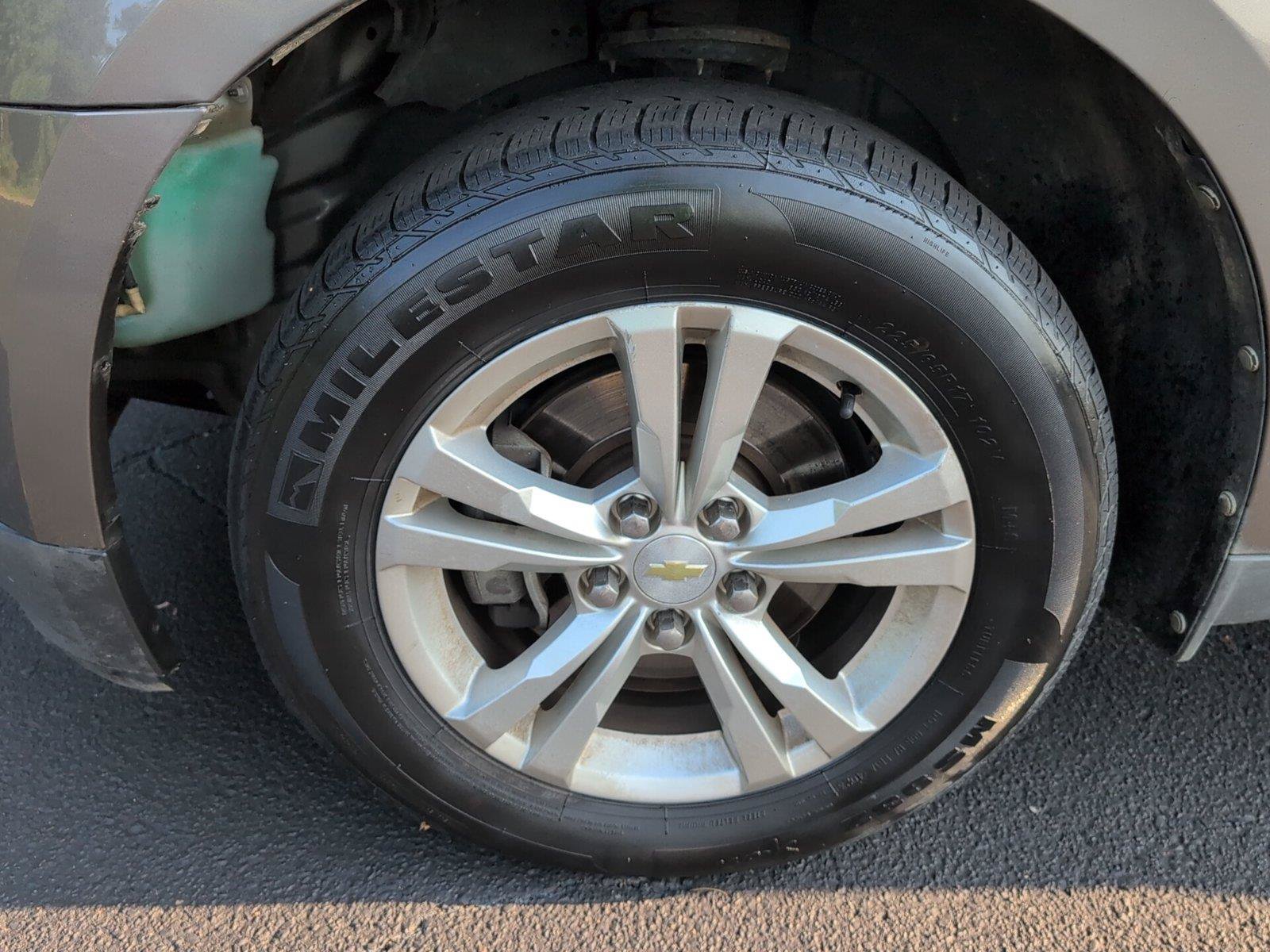 Used 2012 Chevrolet Equinox LT AWD/4WD image 11