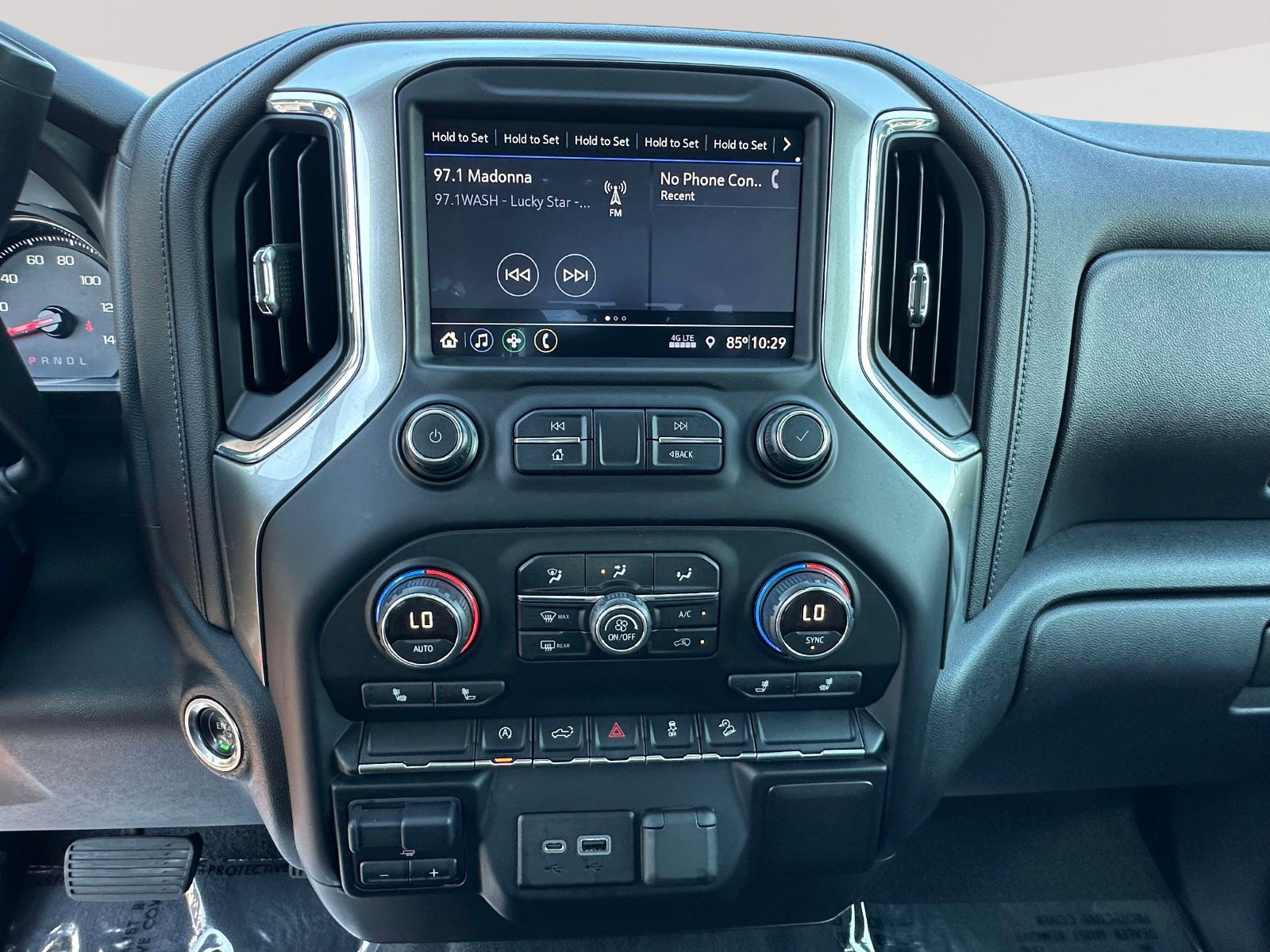 Used 2019 Chevrolet Silverado 1500 LT w/ All-Star Edition AWD/4WD image 8
