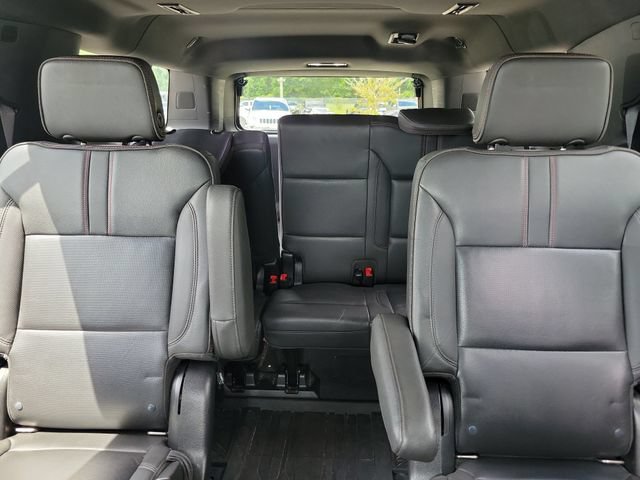 Certified 2022 Chevrolet Suburban RST w/ Luxury Package RWD image 22