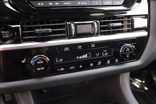 Certified 2025 Nissan Pathfinder SV w/ SV Premium Package FWD image 21