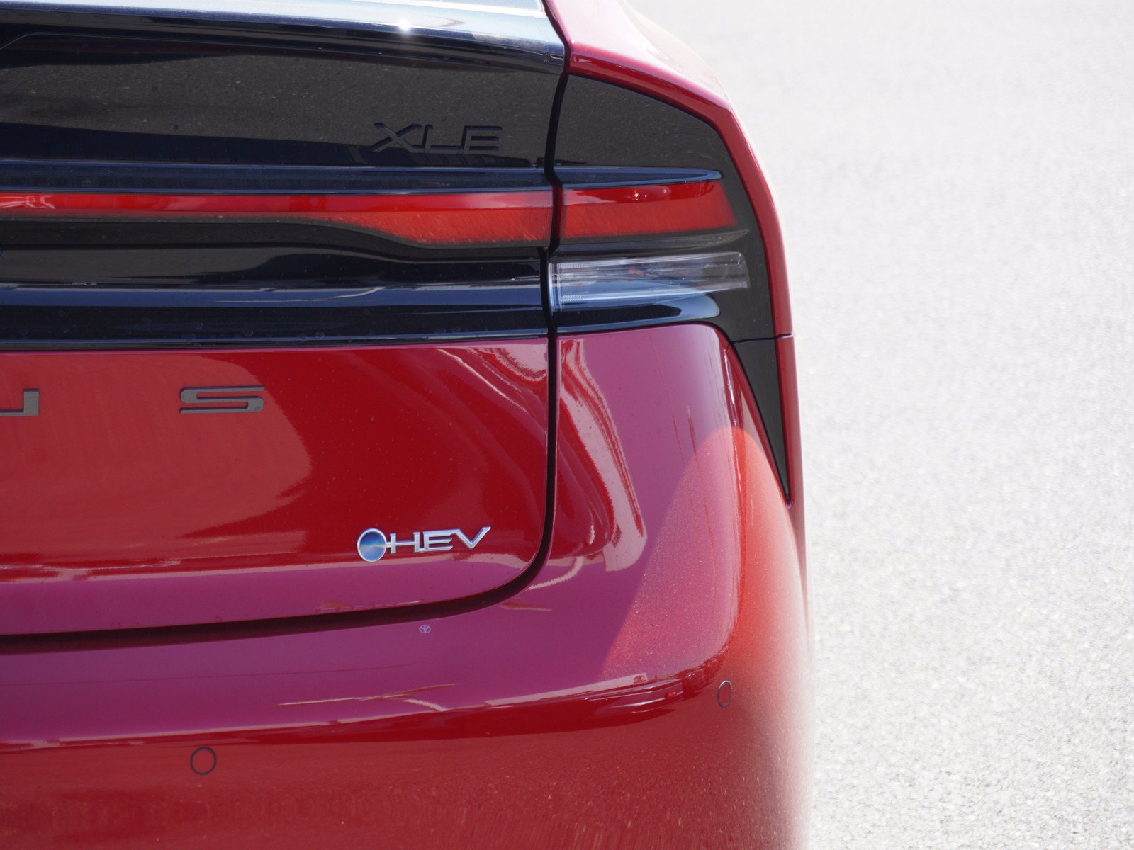 New 2027 Toyota Prius XLE FWD image 10