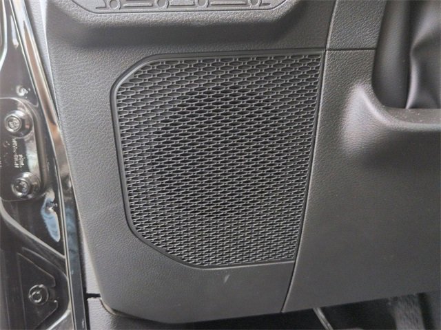 New 2025 Jeep Gladiator Sport image 16