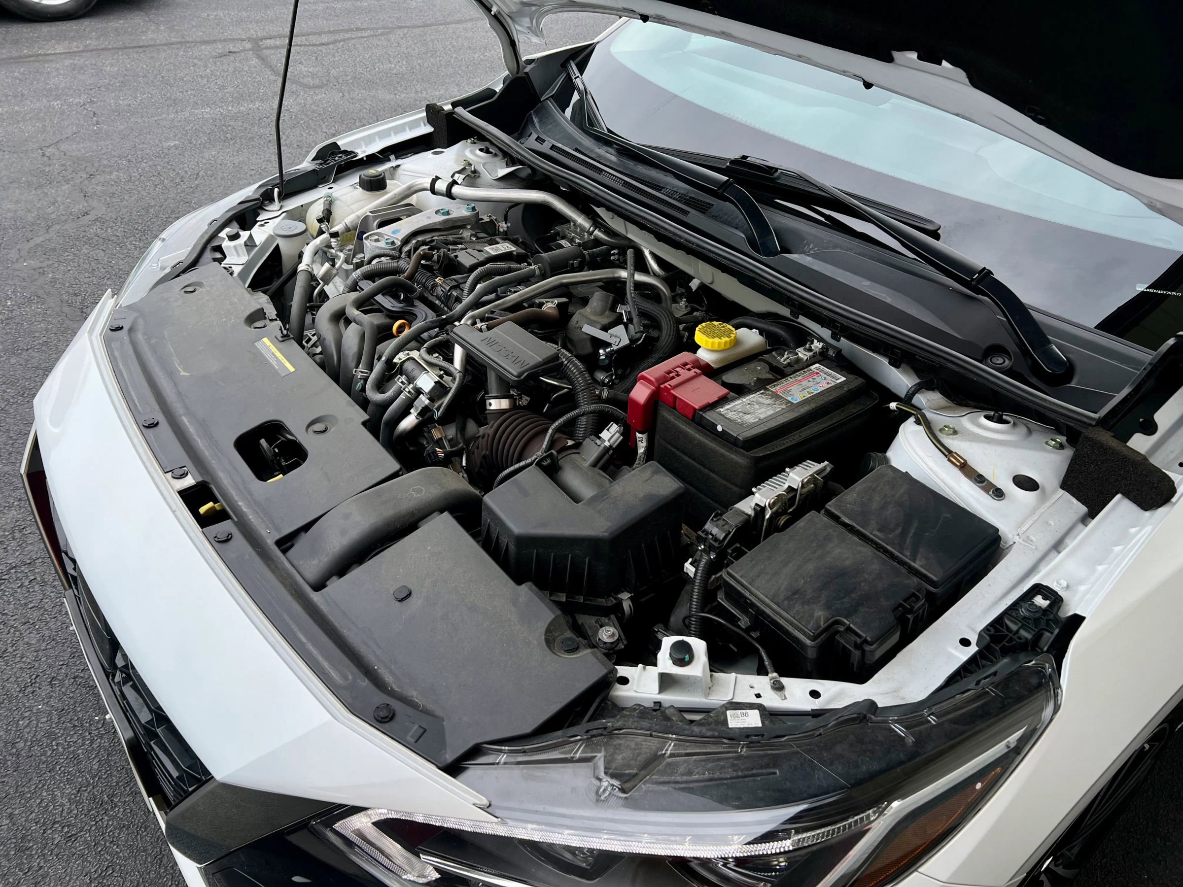 Used 2023 Nissan Sentra SR w/ SR Premium Package image 9