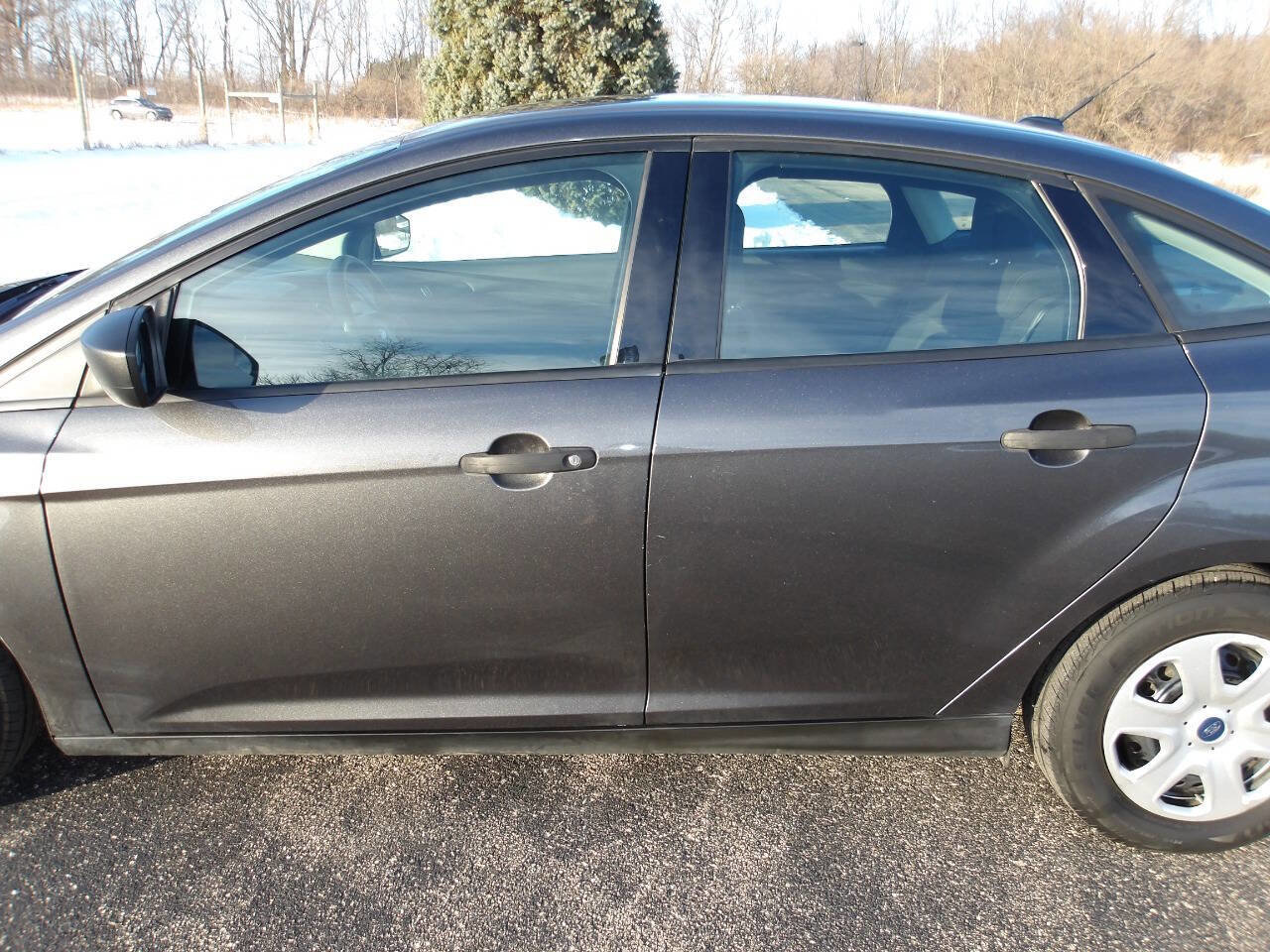 Used 2018 Ford Focus S image 33