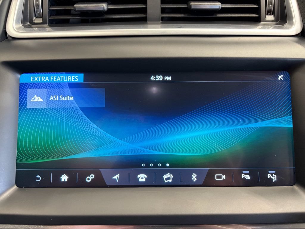 Used 2019 Jaguar E-PACE R-Dynamic SE AWD/4WD image 16