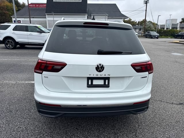 Certified 2022 Volkswagen Tiguan SE w/ Panoramic Sunroof Package image 8