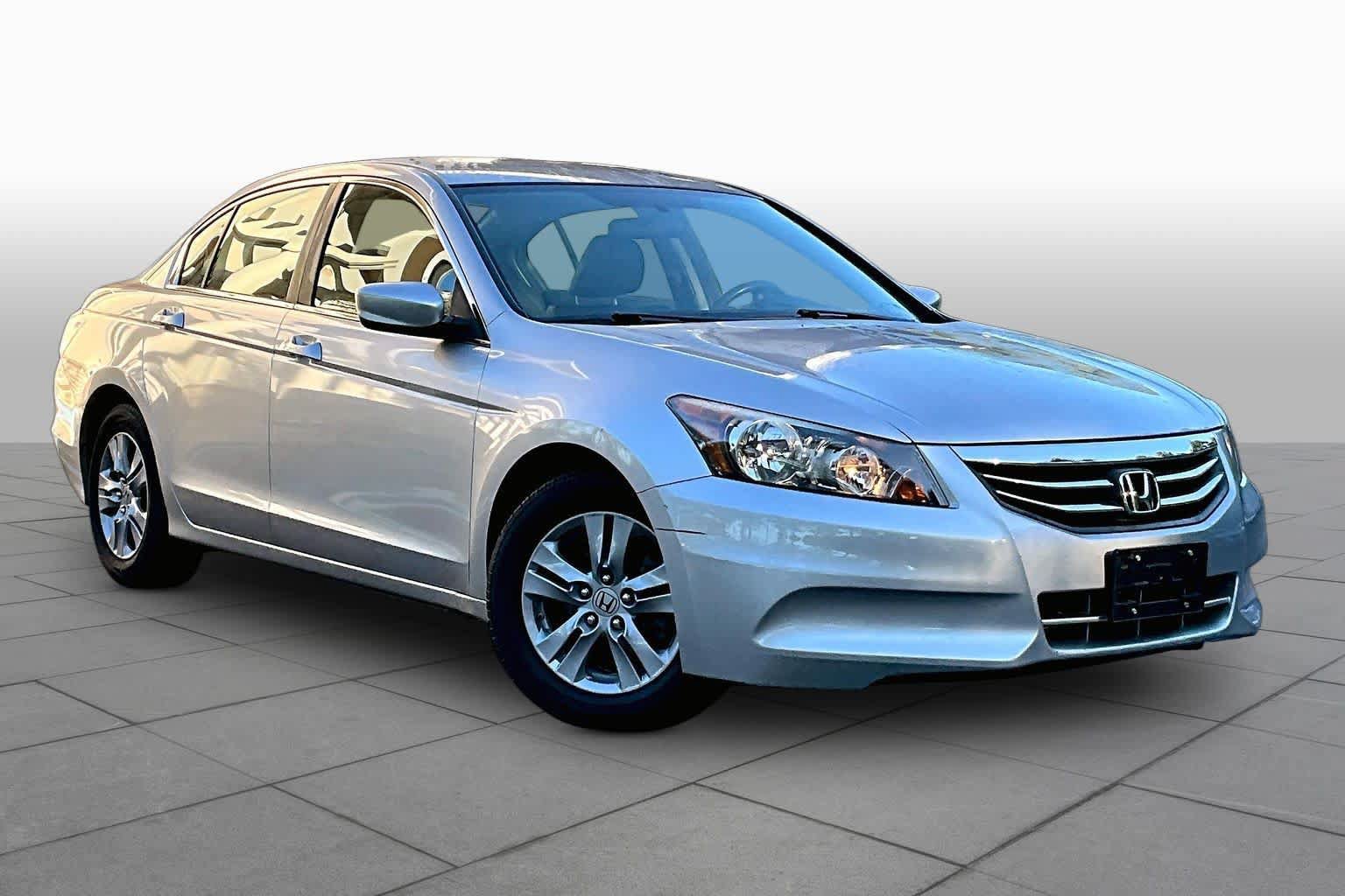 Used 2012 Honda Accord SE image 2