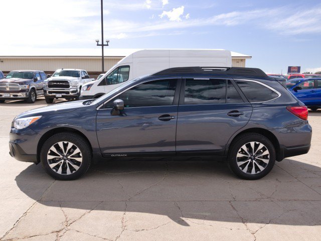 Used 2017 Subaru Outback 3.6R Limited AWD/4WD image 3