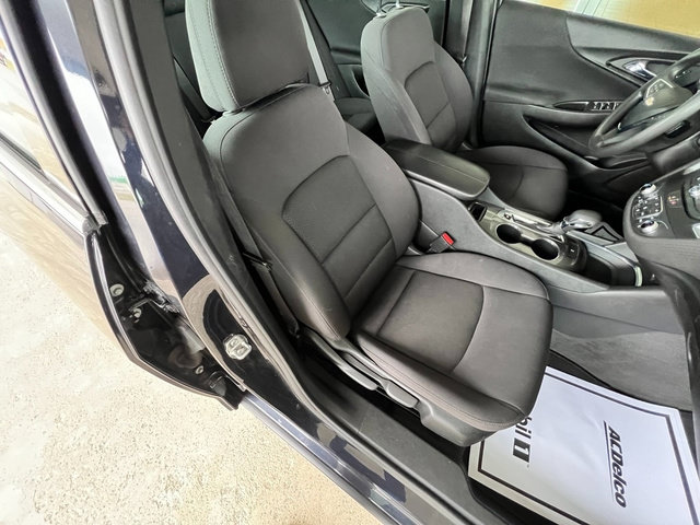 Used 2023 Chevrolet Malibu LT FWD image 23