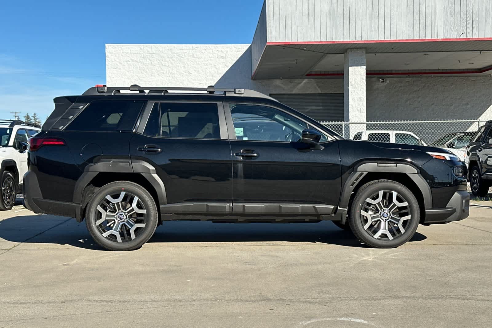 New 2026 Subaru Outback Touring XT AWD/4WD image 2