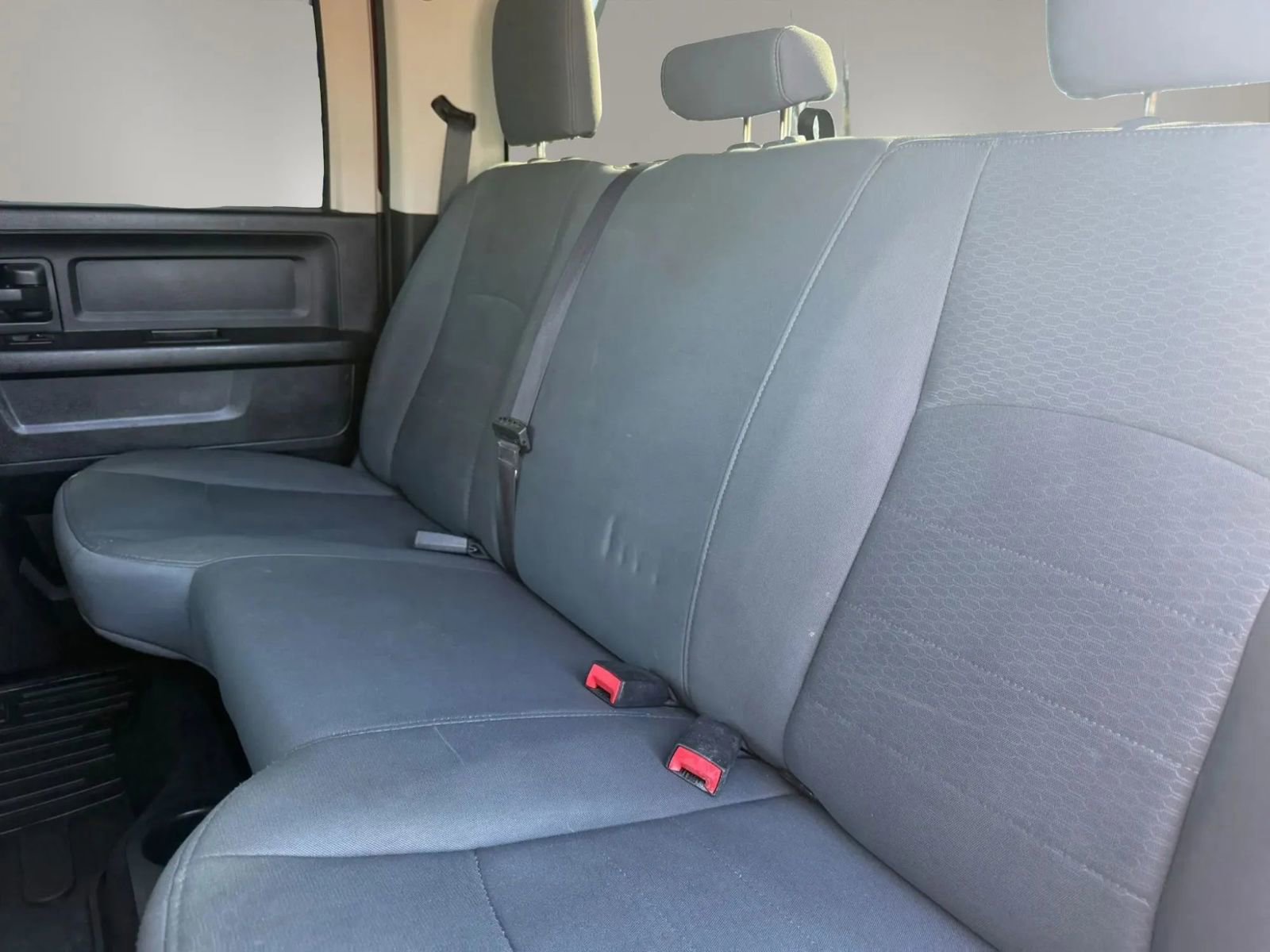 Used 2016 RAM 2500 Tradesman w/ Chrome Appearance Group AWD/4WD image 33