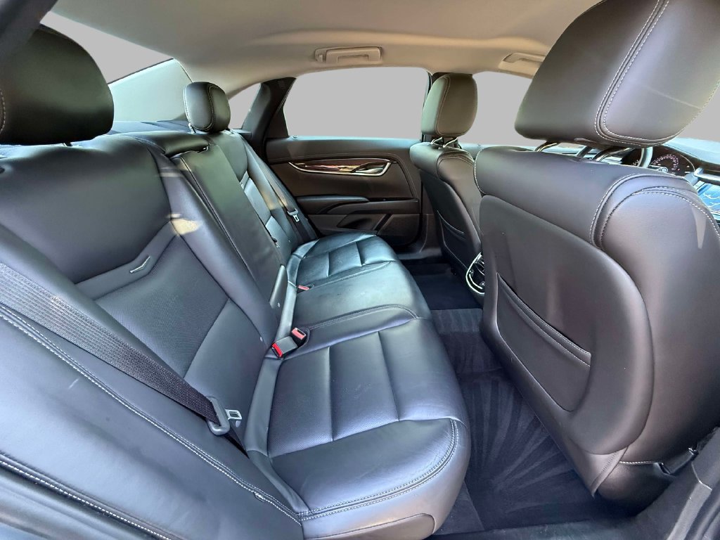 Used 2017 Cadillac XTS Luxury AWD/4WD image 16