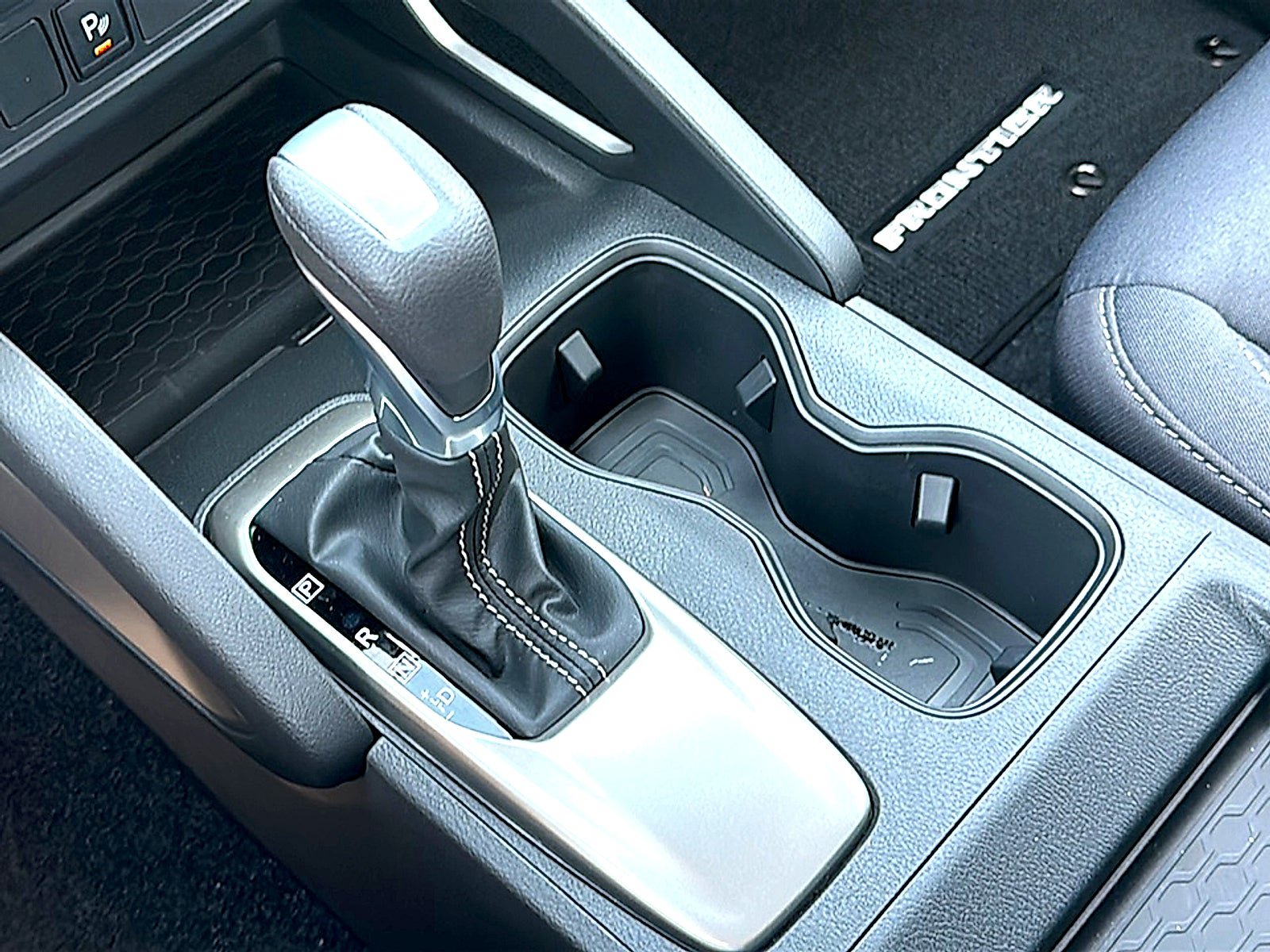 New 2027 Nissan Frontier SV RWD image 24