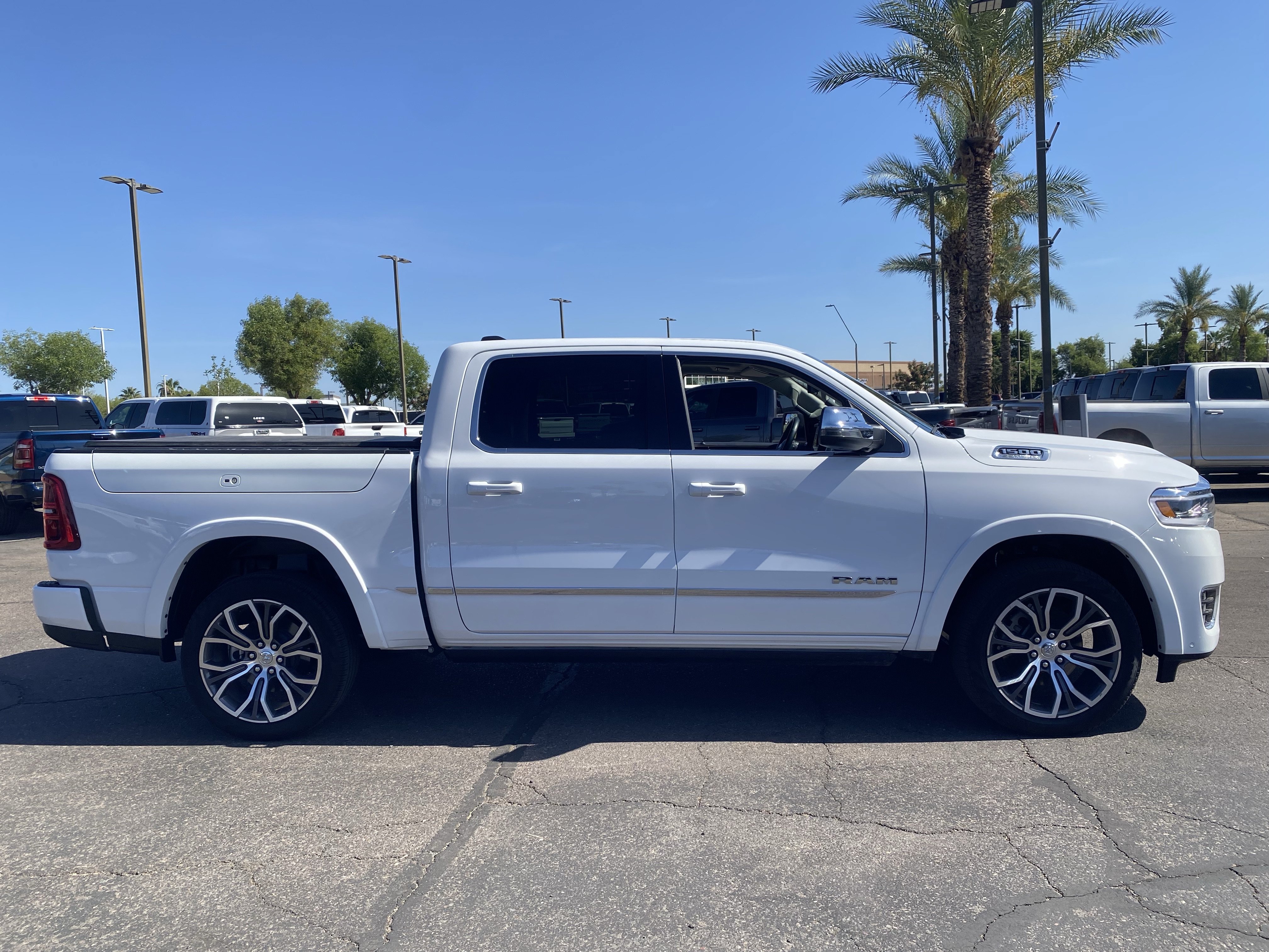 Certified 2025 RAM 1500 Tungsten w/ Trailer Tow Group AWD/4WD image 6