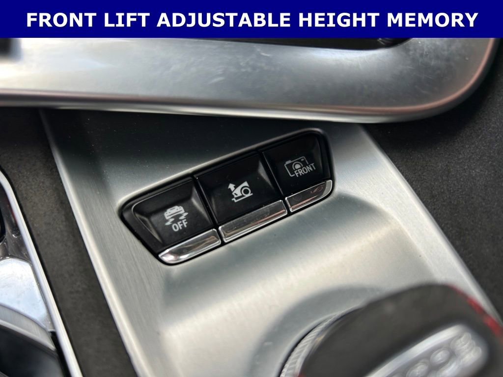 Used 2025 Chevrolet Corvette Z06 RWD image 18