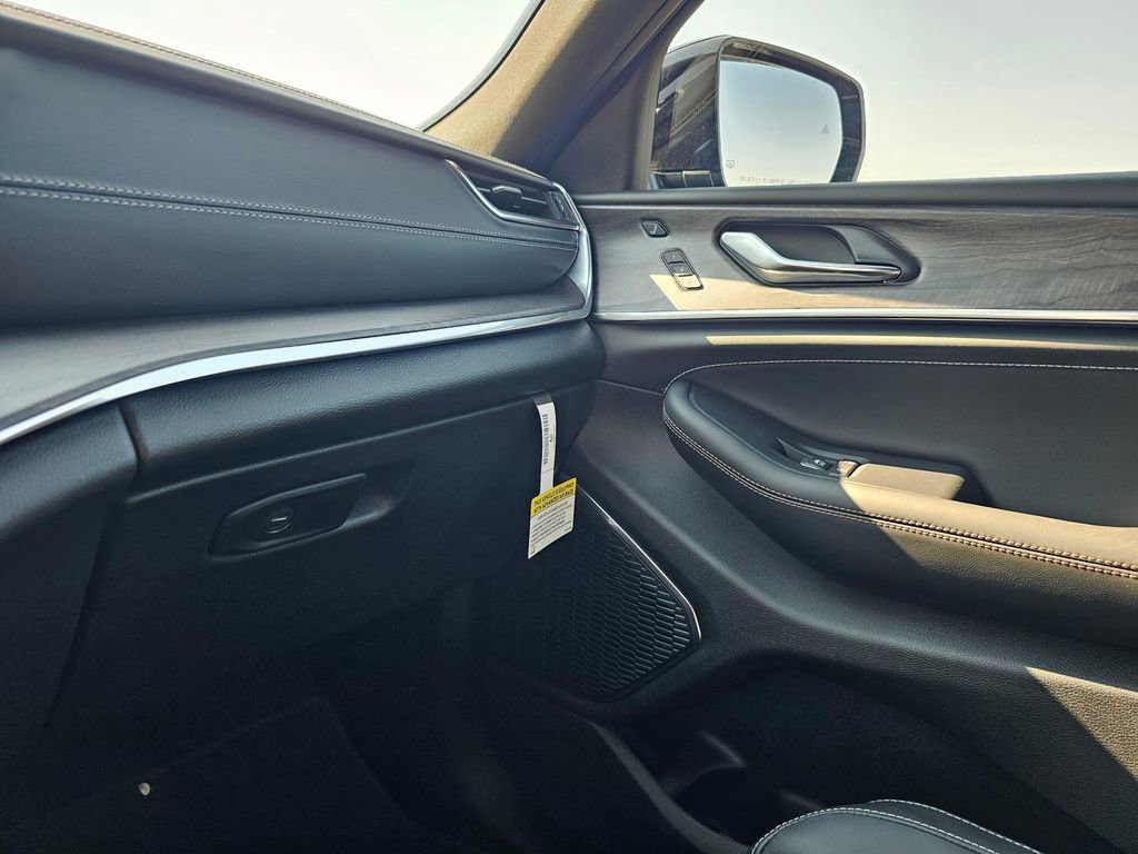 New 2025 Jeep Grand Cherokee Overland w/ Adv Protech Group III image 24