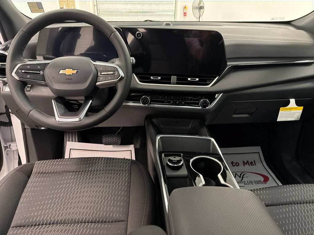 New 2026 Chevrolet Equinox LT w/ Safety and Technology Package FWD image 14