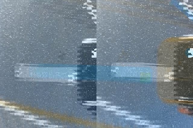 Used 2024 Toyota Highlander LE image 4