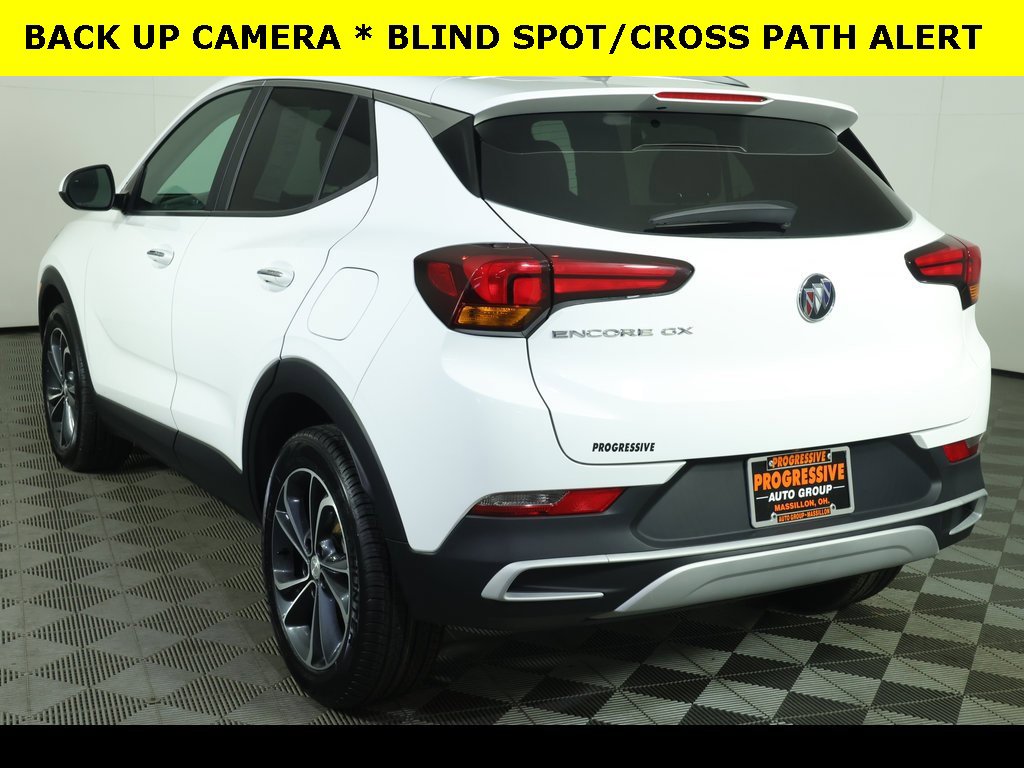 Used 2021 Buick Encore GX Select image 11