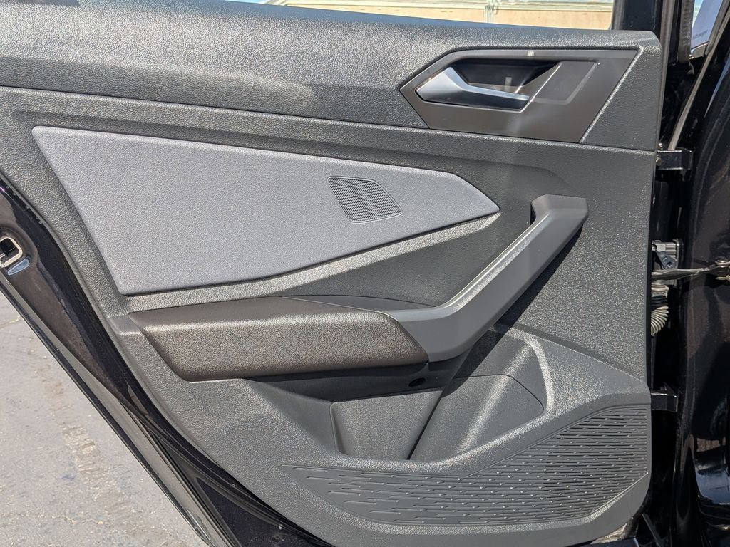 Used 2025 Volkswagen Jetta SE image 26