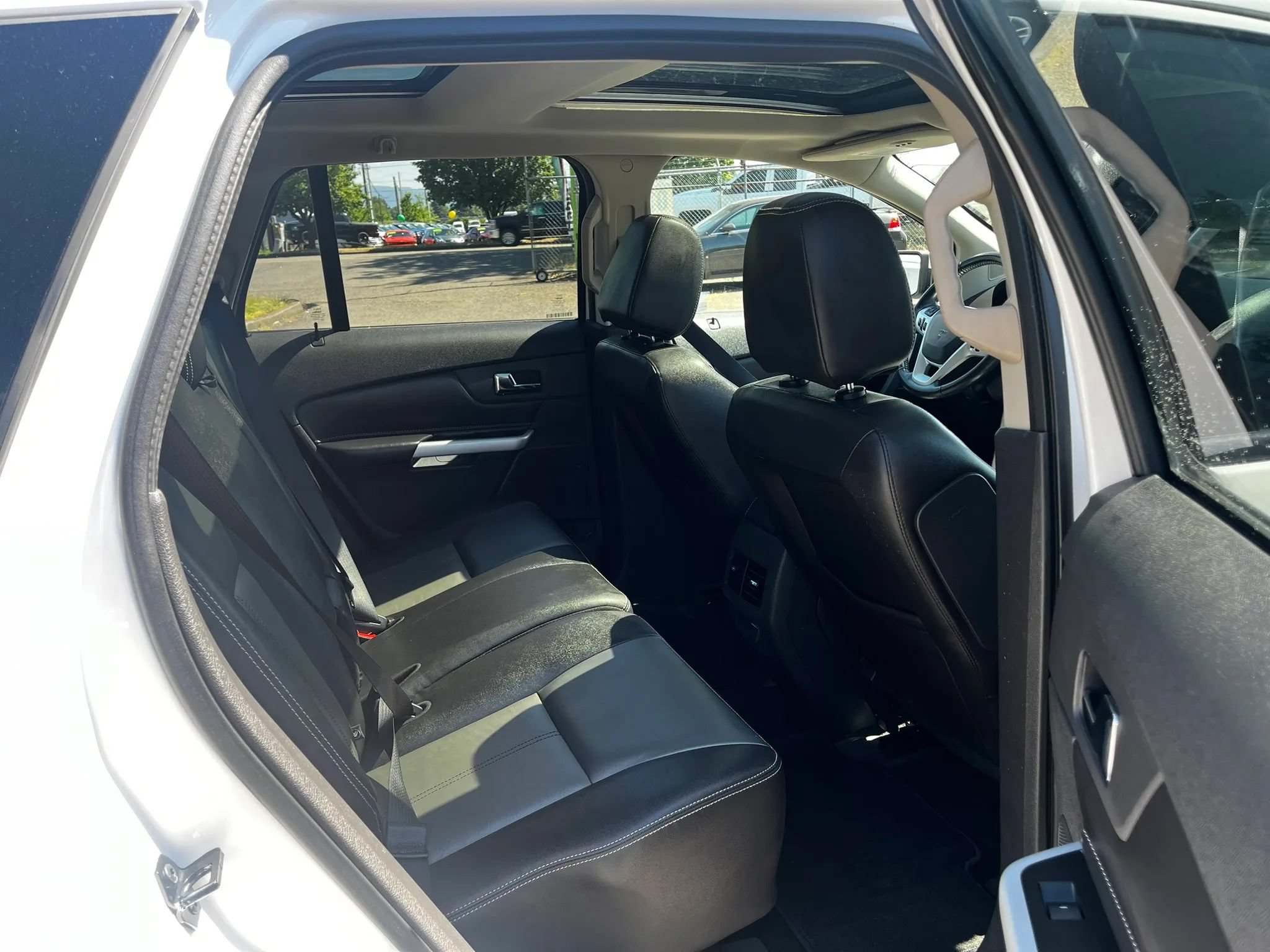 Used 2014 Ford Edge Sport w/ Driver Entry Package AWD/4WD image 15