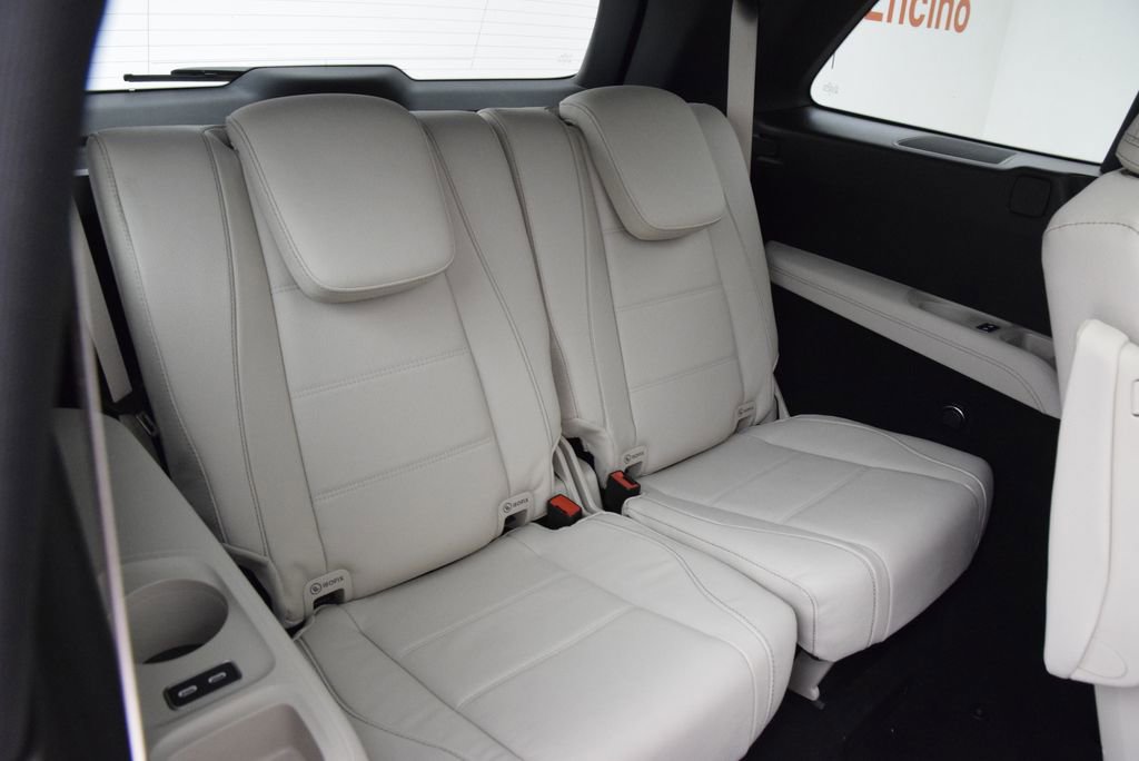 New 2025 Mercedes-Benz GLS 580 4MATIC image 19