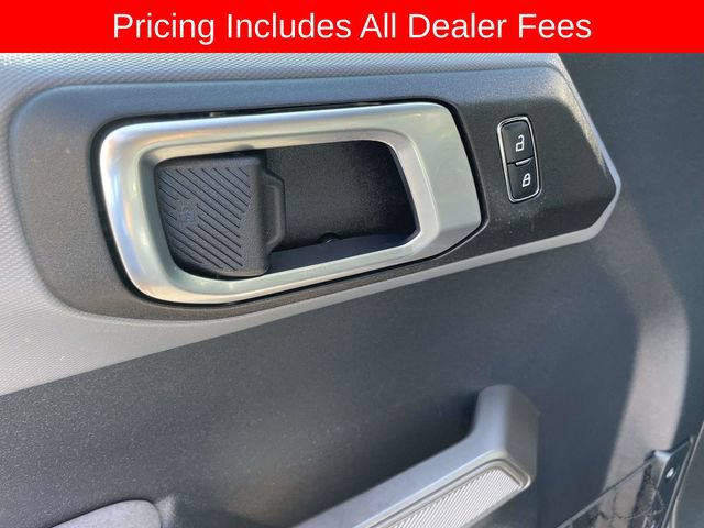 Used 2023 Ford Bronco Black Diamond AWD/4WD image 20
