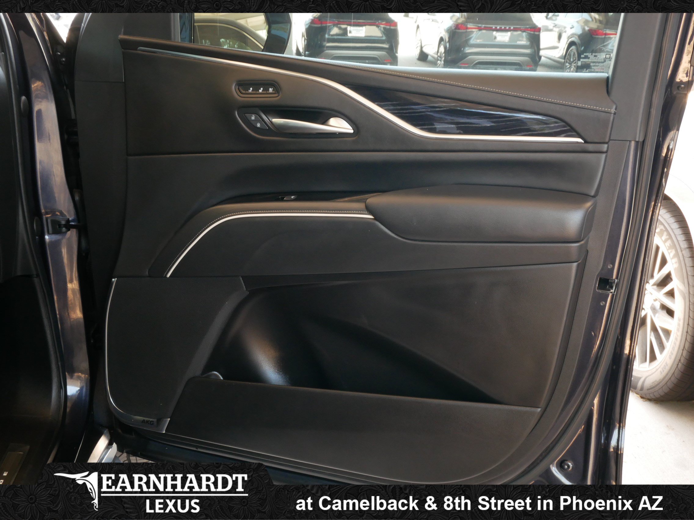 Used 2022 Cadillac Escalade Sport w/ Touring Package AWD/4WD image 12