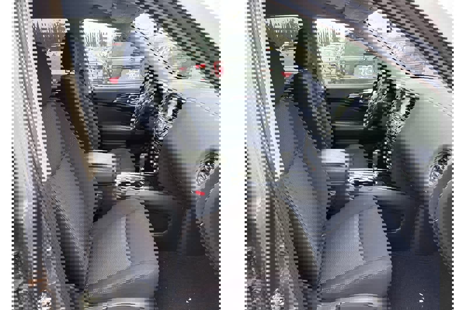 Used 2020 Nissan Pathfinder S image 14