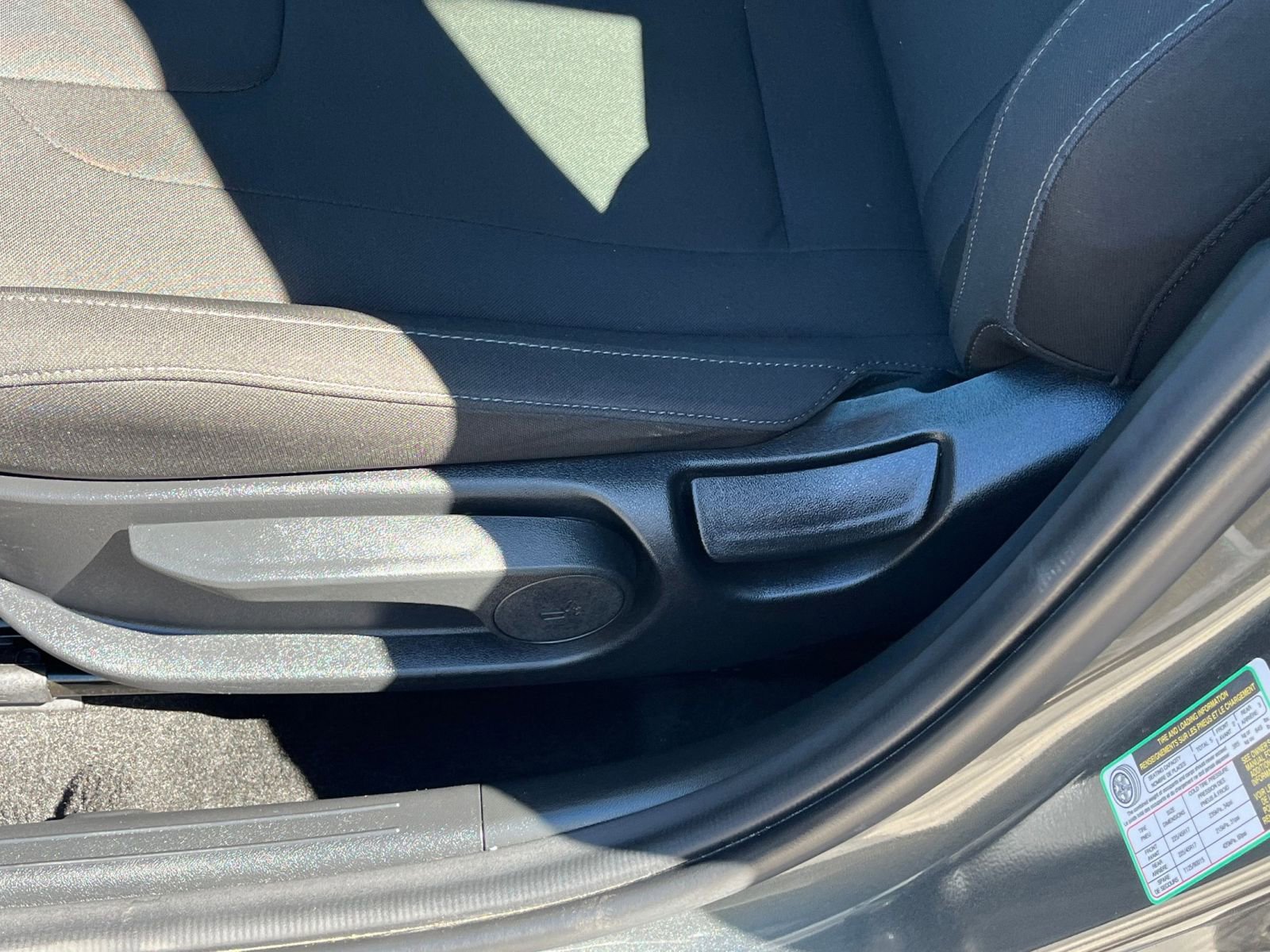 Used 2025 Hyundai Elantra SEL image 22