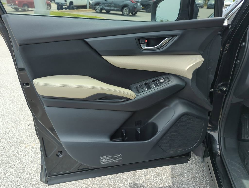 Used 2019 Subaru Ascent Premium w/ Popular Package #2 AWD/4WD image 18