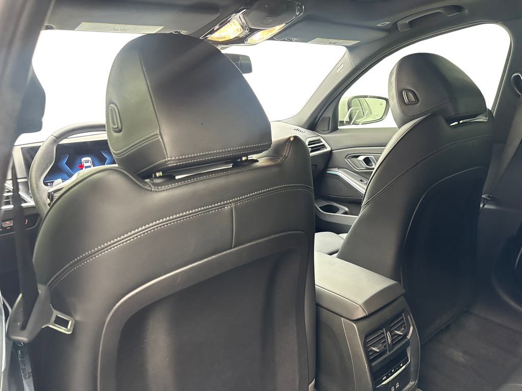 Used 2025 BMW 330i Sedan RWD image 35
