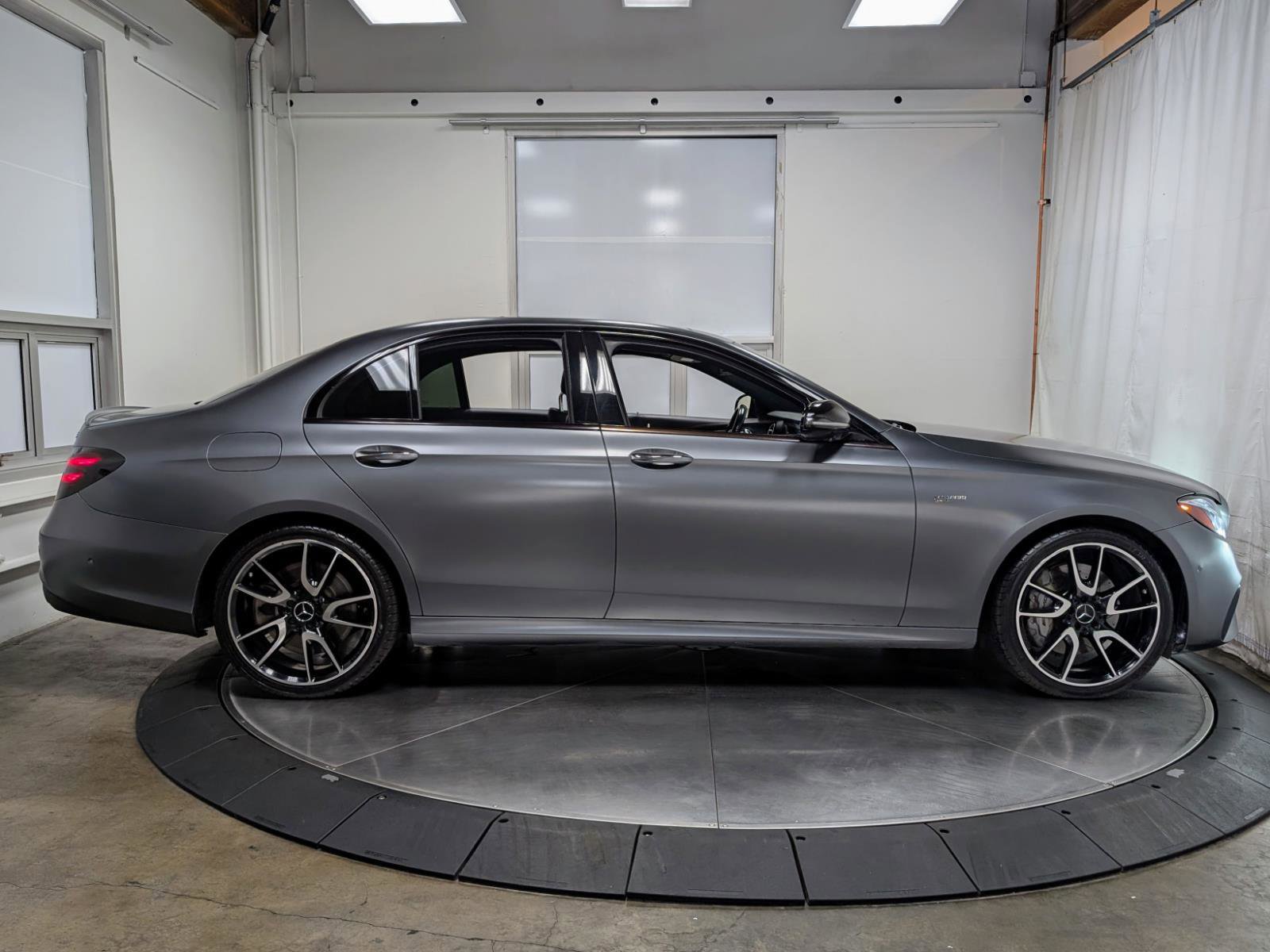 Used 2018 Mercedes-Benz E 43 AMG 4MATIC Sedan image 10