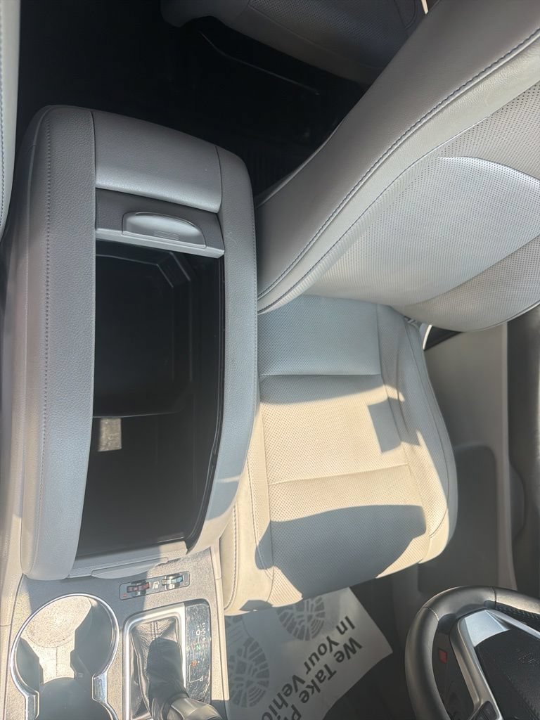 Used 2018 Toyota Highlander Limited AWD/4WD image 40