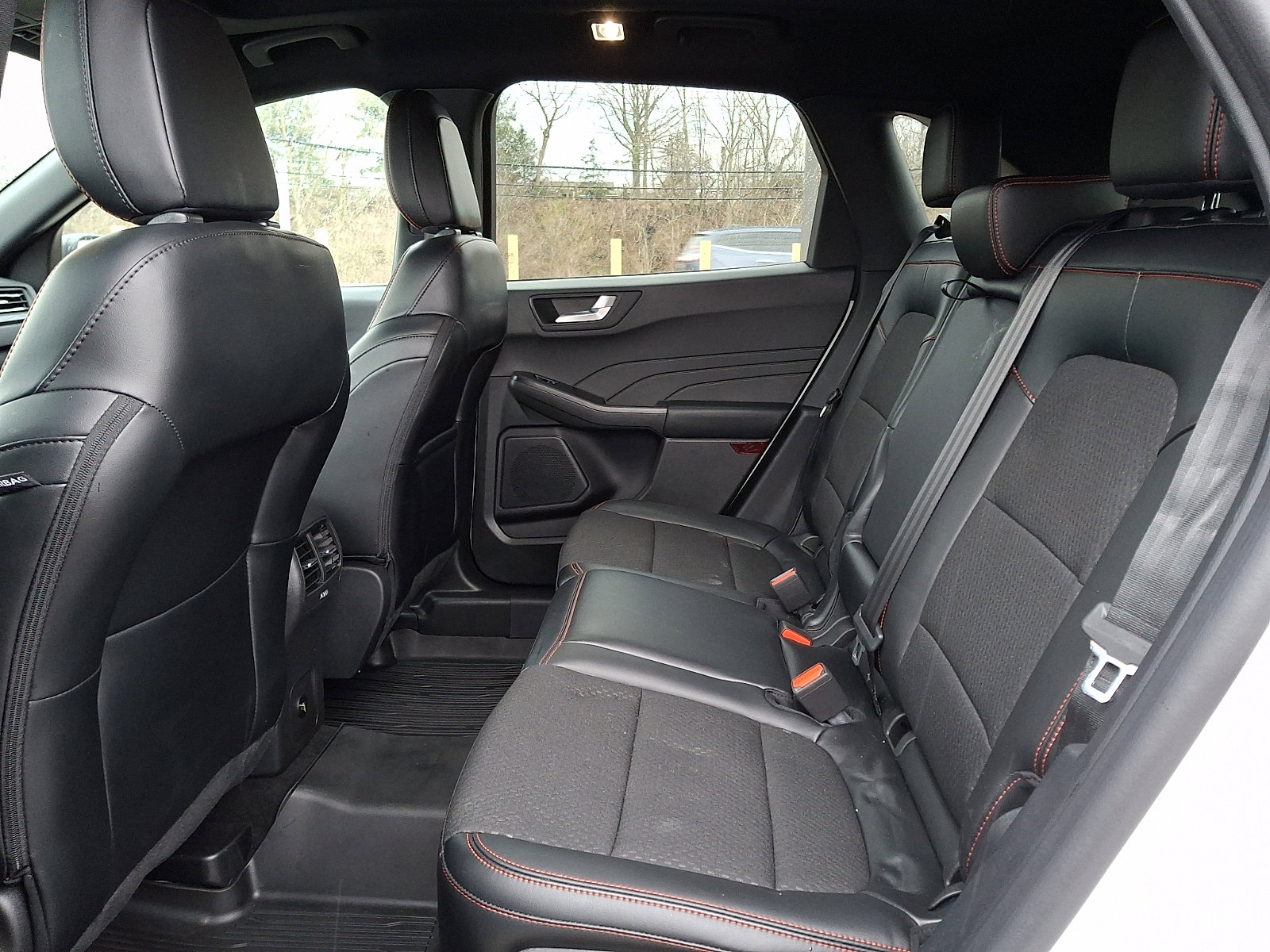 Certified 2024 Ford Escape ST-Line AWD/4WD image 10