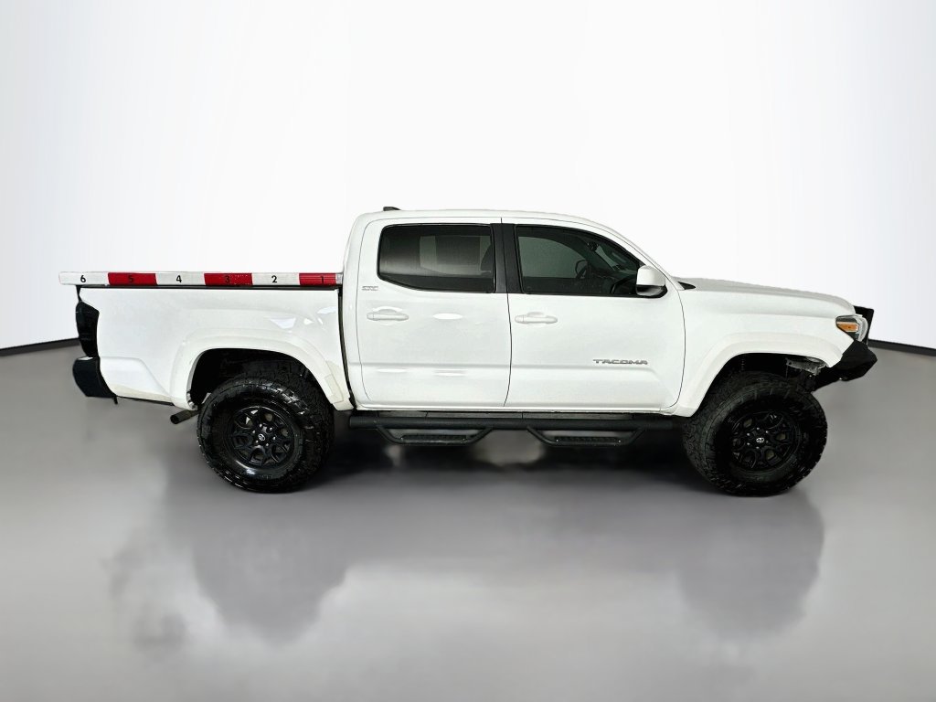 Used 2021 Toyota Tacoma SR5 RWD image 8