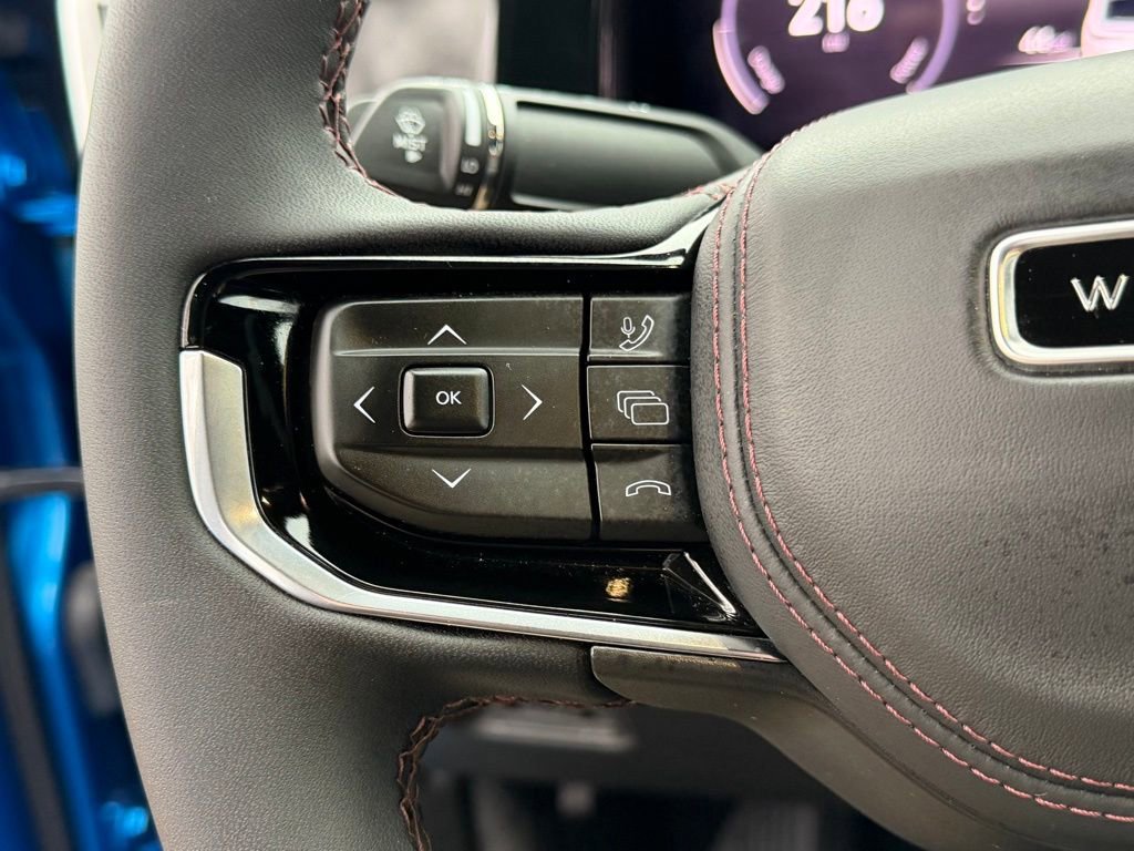 Used 2025 Jeep Wagoneer S Launch Edition image 25