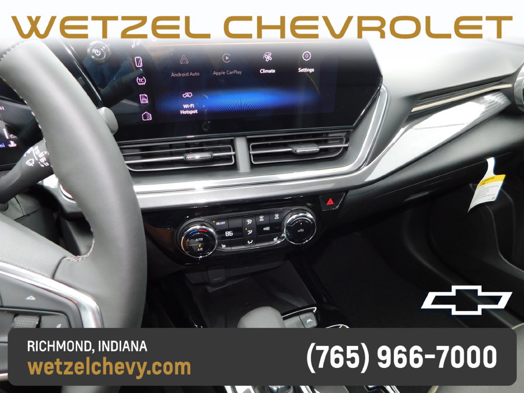 New 2026 Chevrolet Trax ACTIV w/ Sunroof Package FWD image 33