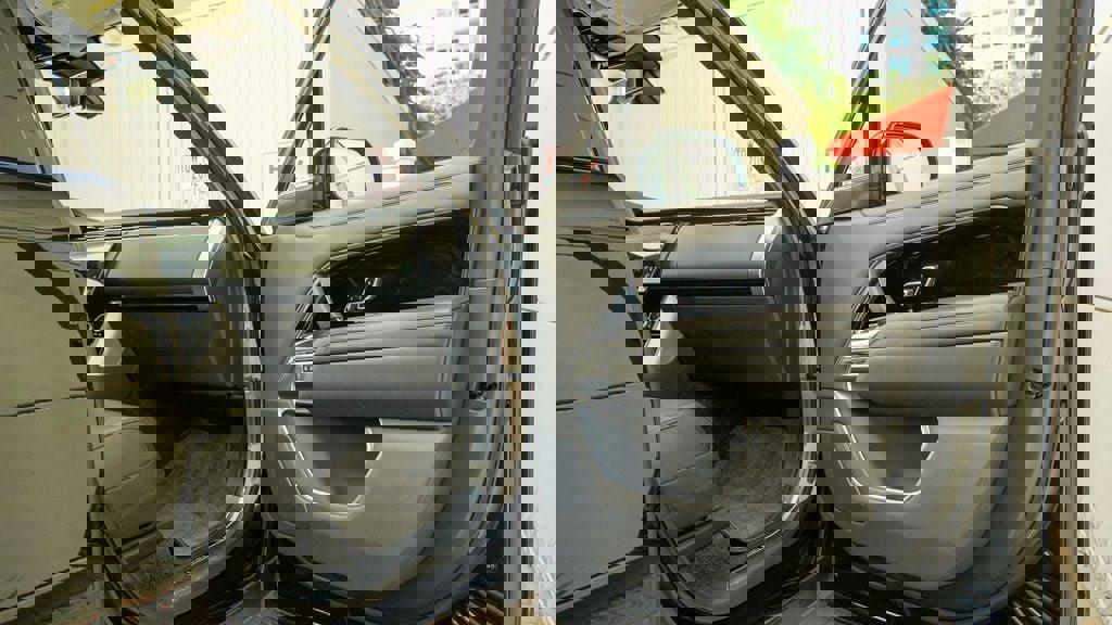 Used 2023 Land Rover Range Rover Long Wheelbase Autobiography image 77