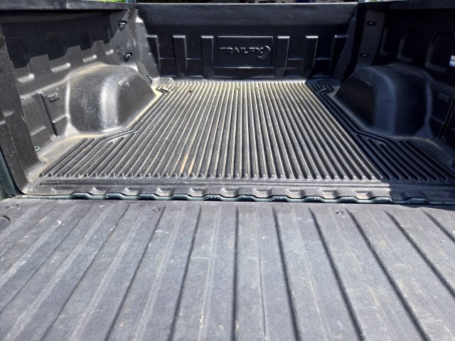 Used 2025 Chevrolet Silverado 1500 LT AWD/4WD image 16