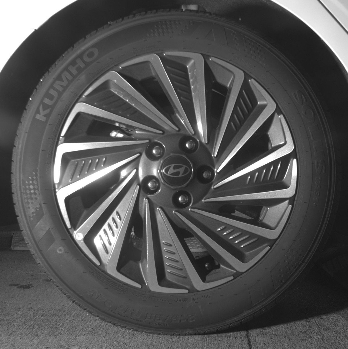 Used 2025 Hyundai Sonata SEL image 15