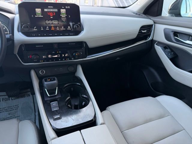 Certified 2023 Nissan Rogue SL w/ SL Premium Package image 30