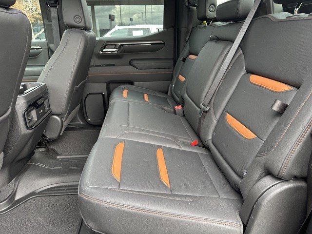 Used 2023 GMC Sierra 1500 AT4 w/ AT4 Premium Package image 16