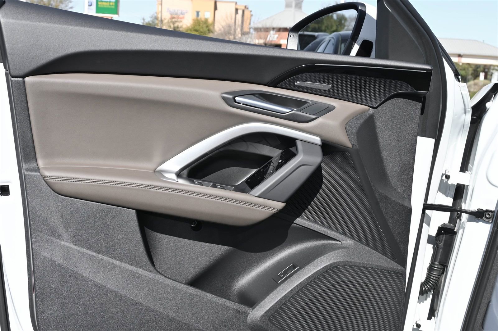 Certified 2025 Audi Q5 Premium Plus w/ Premium Plus image 6