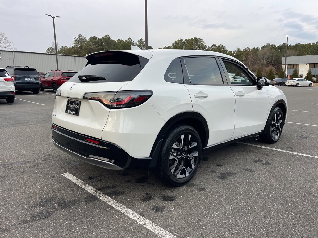 Used 2026 Honda HR-V EX-L image 8
