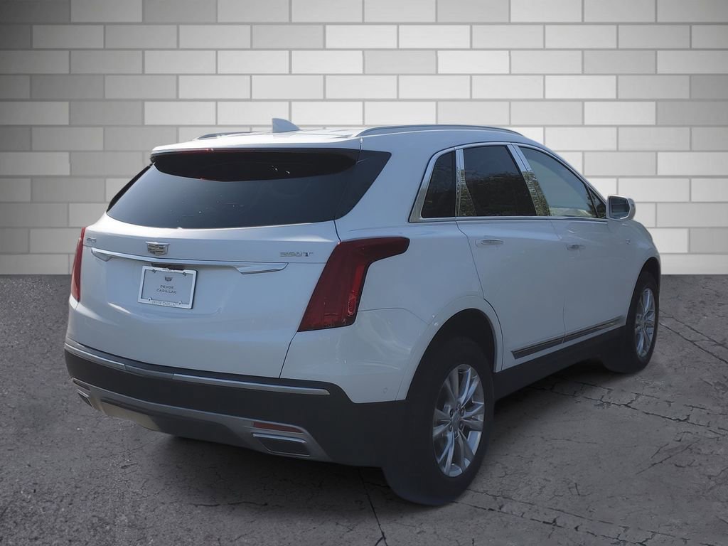 Used 2020 Cadillac XT5 Premium Luxury FWD image 4