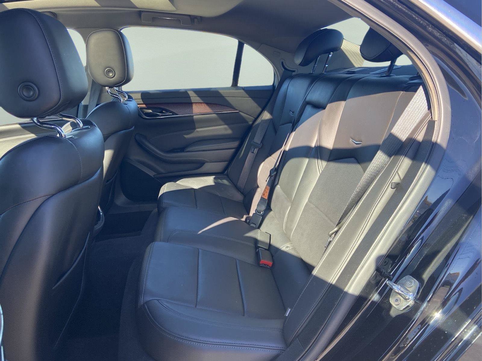 Used 2019 Cadillac CTS Luxury RWD image 18